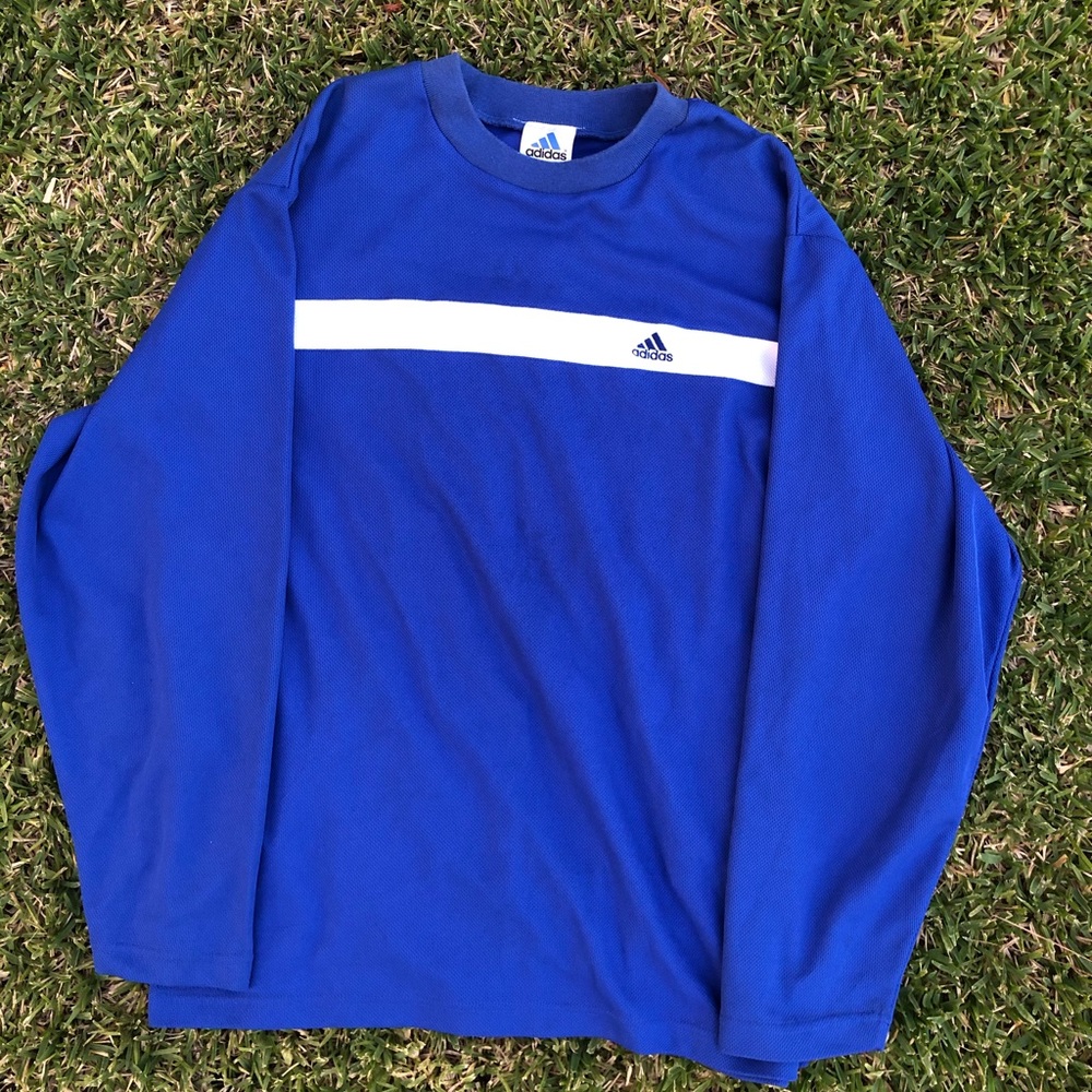 Vintage adidas crewneck long sleeve
Blue color way